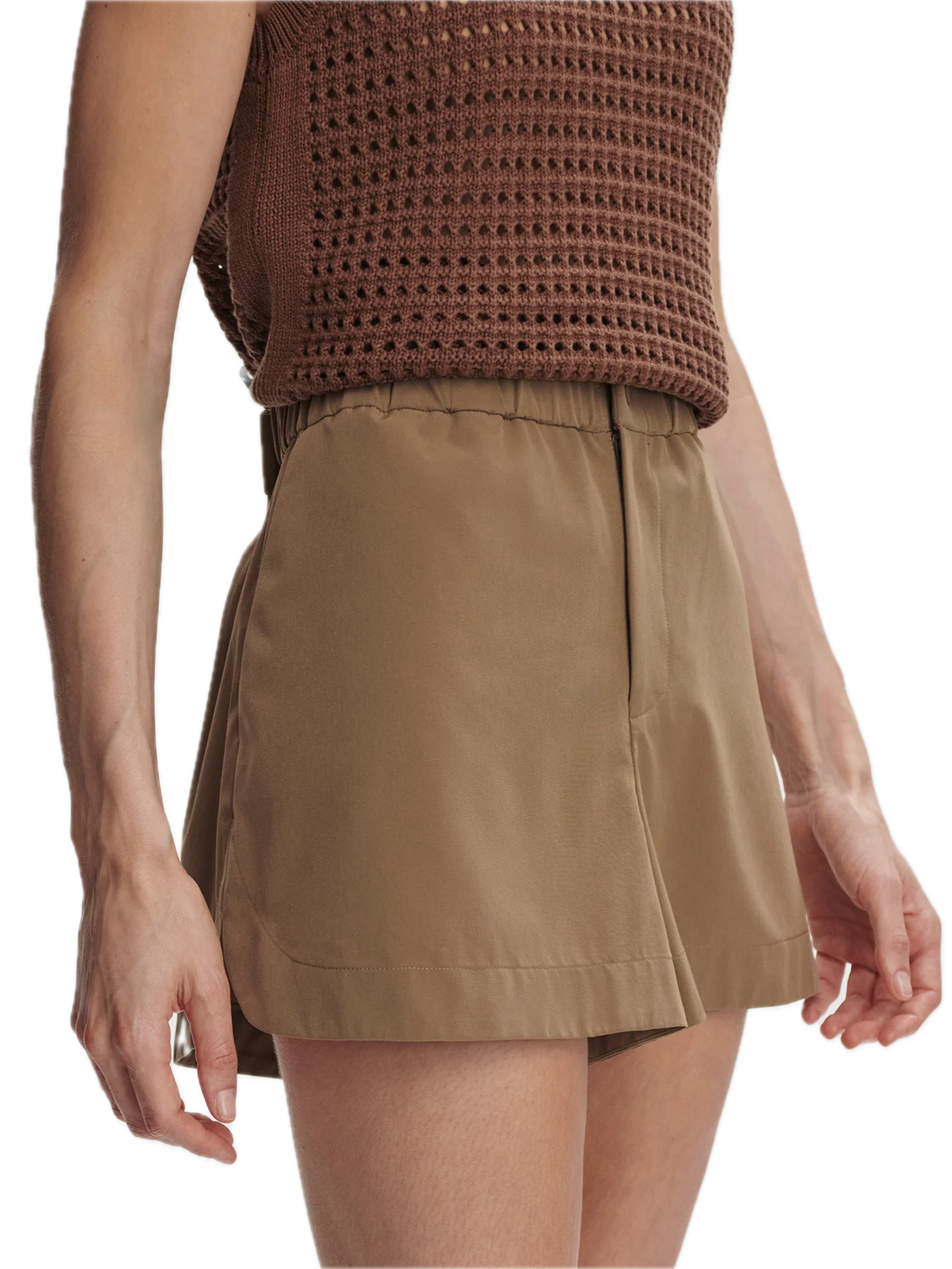 Nila Mid Rise Short
