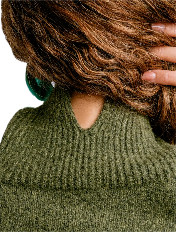 Echo Turtleneck