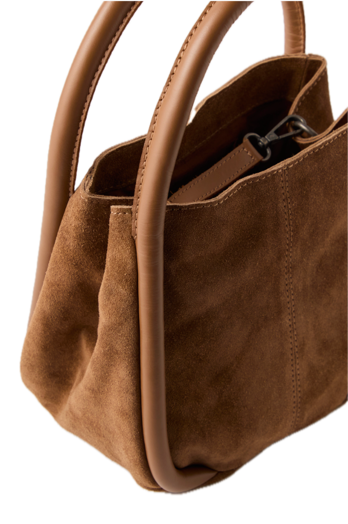 Barlow Bucket Bag