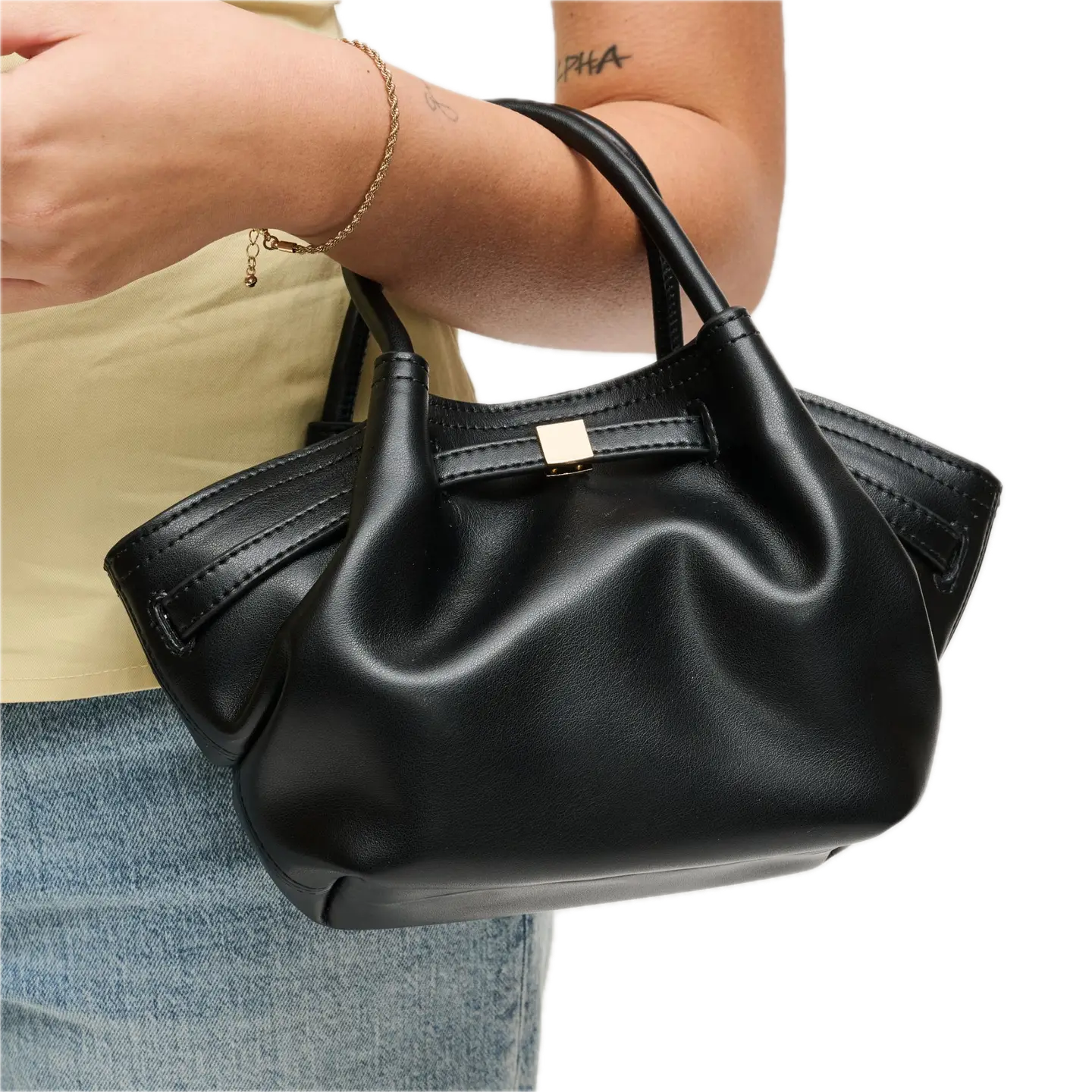 Selena Crossbody